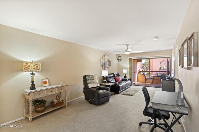 Living room w/ open space