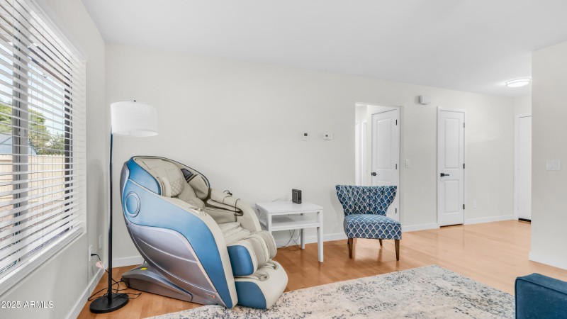 4922 W Gail Dr (7)