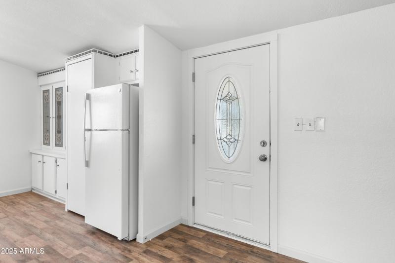 Interior - 3807 S Ironwood Cir-1