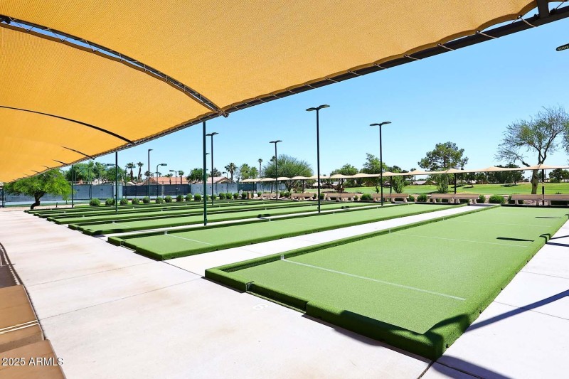 Eagle's Nest-Lawn Bowling