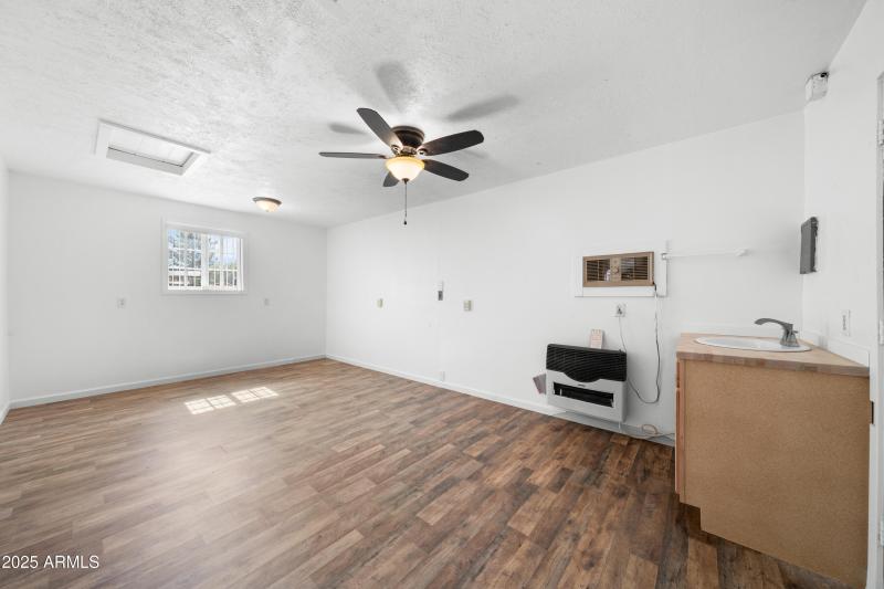 Interior - 3807 S Ironwood Cir-20