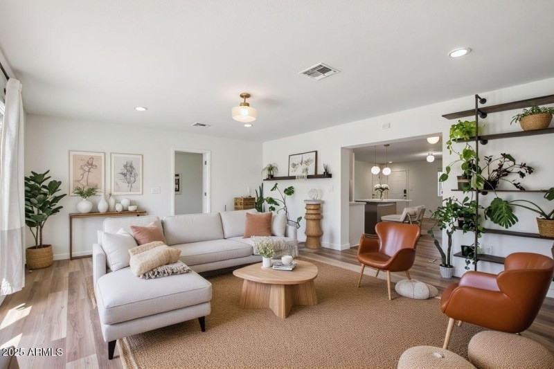 REimagineHome_1758814069344_1x