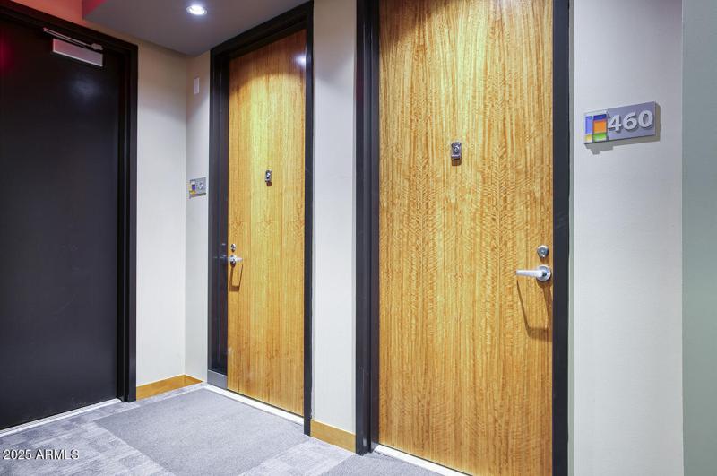 208 W PORTLAND ST 460