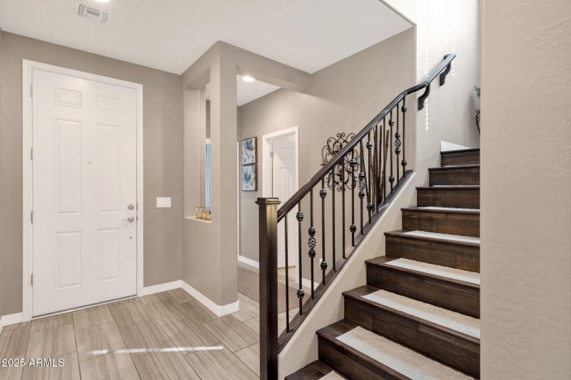 6-web-or-mls-3641-e-rakestraw-ln