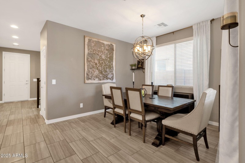 11-web-or-mls-3641-e-rakestraw-ln