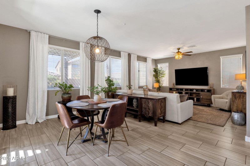 20-web-or-mls-3641-e-rakestraw-ln