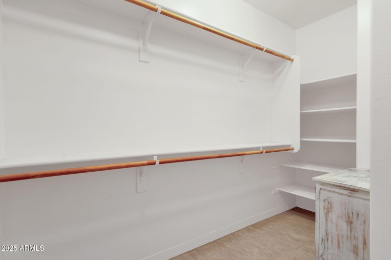 33-web-or-mls-3641-e-rakestraw-ln