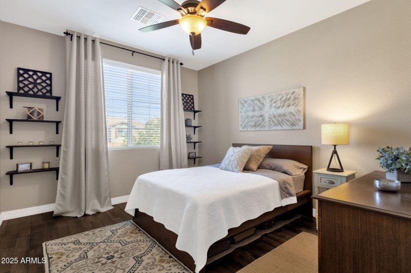 36-web-or-mls-3641-e-rakestraw-ln