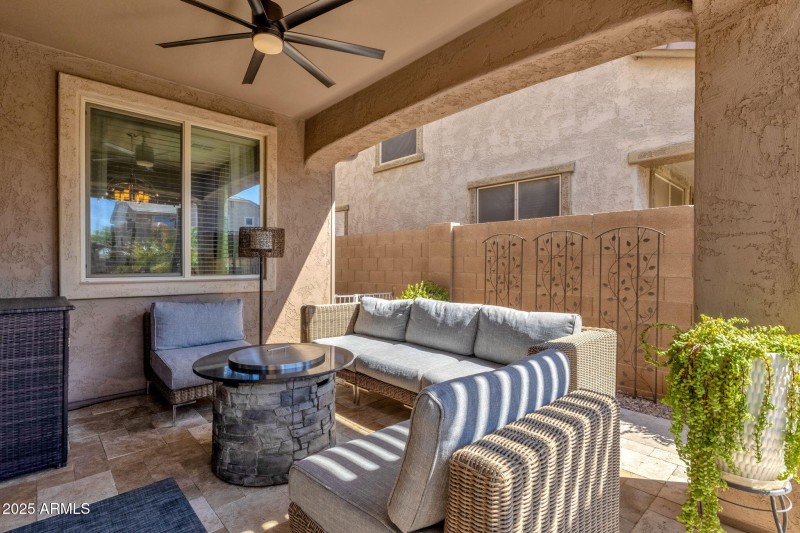 39-web-or-mls-3641-e-rakestraw-ln