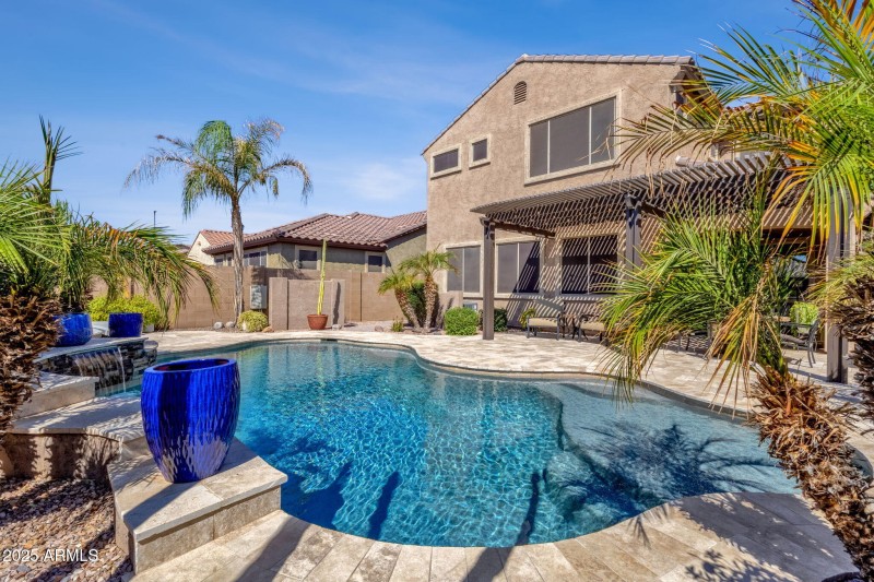 44-web-or-mls-3641-e-rakestraw-ln