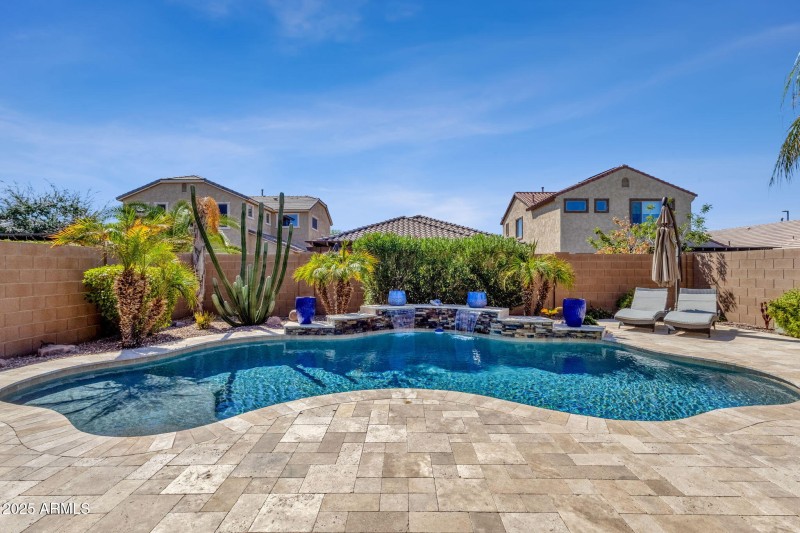 45-web-or-mls-3641-e-rakestraw-ln