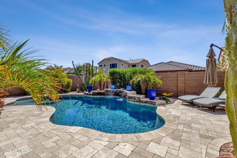 46-web-or-mls-3641-e-rakestraw-ln