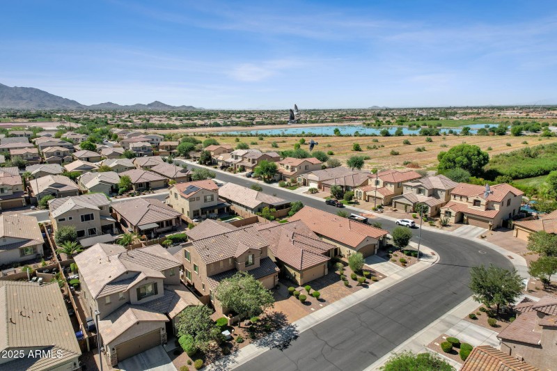 52-web-or-mls-3641-e-rakestraw-ln
