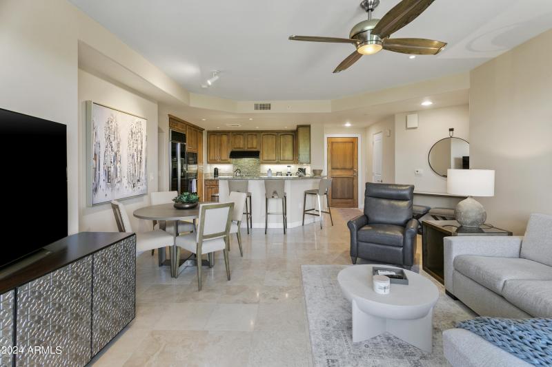 1502N71st307-007