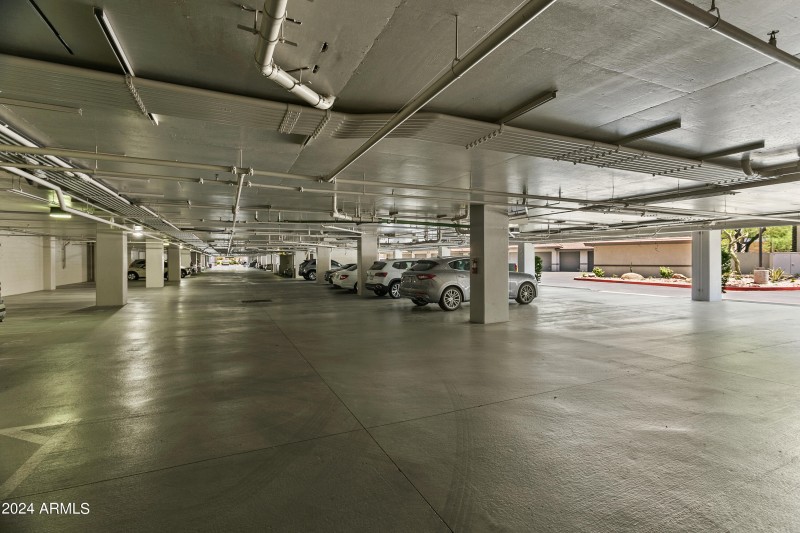 1502N71st307-035