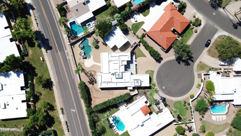 9027N82ndSt_Aerial5