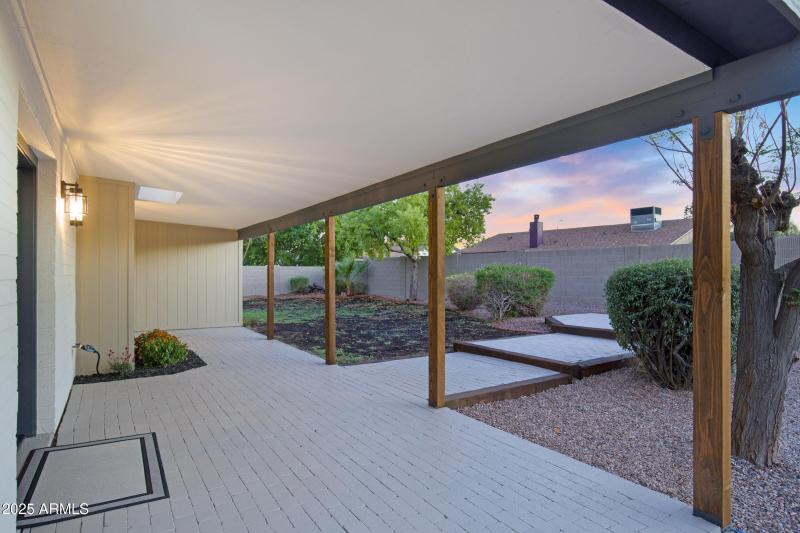 6814 S Carney Ave-37