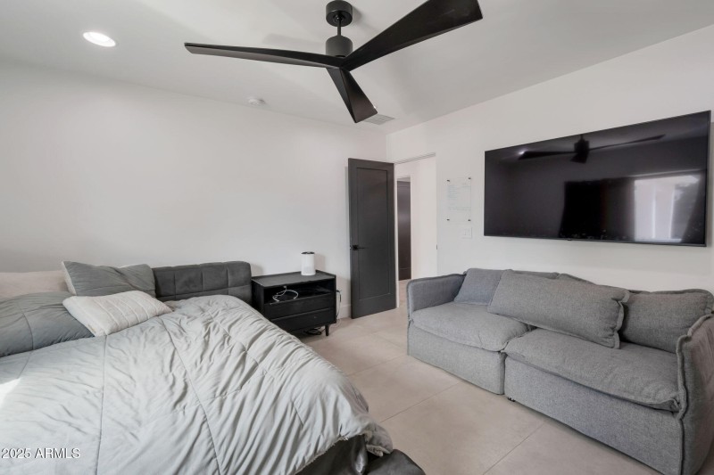 9027N82ndSt_WS (30)