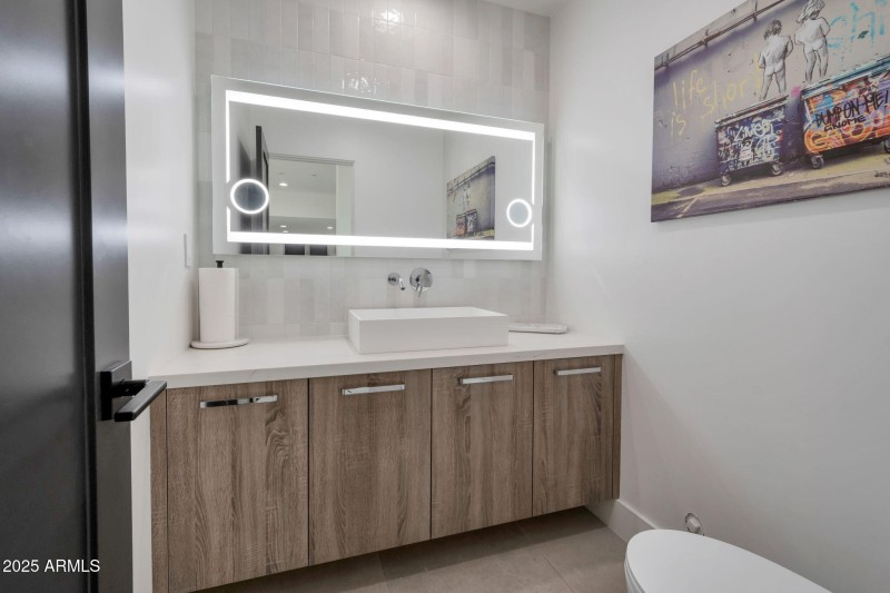 9027N82ndSt_WS (35)