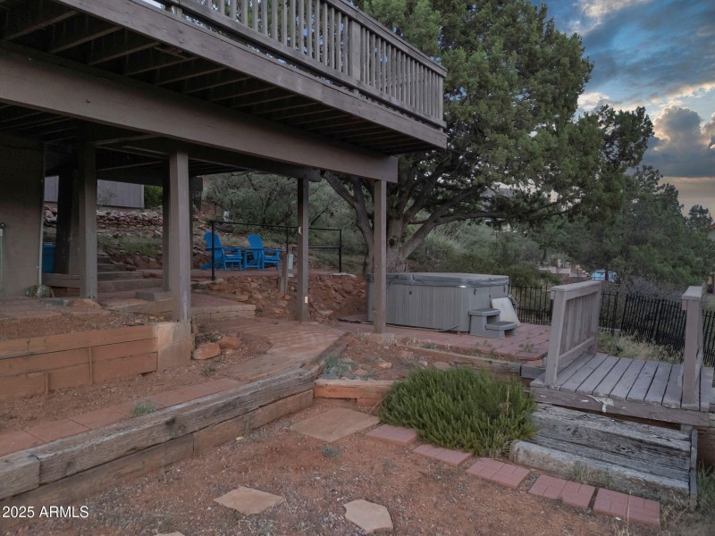 33-web-or-mls-TimberCreekTwilightV1-6