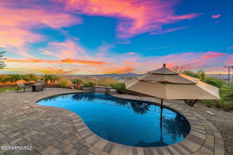 5495 W BAJADA DR