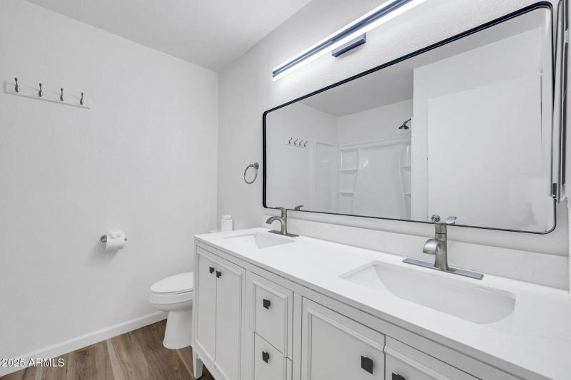 mls_1125 E Milada Dr-26