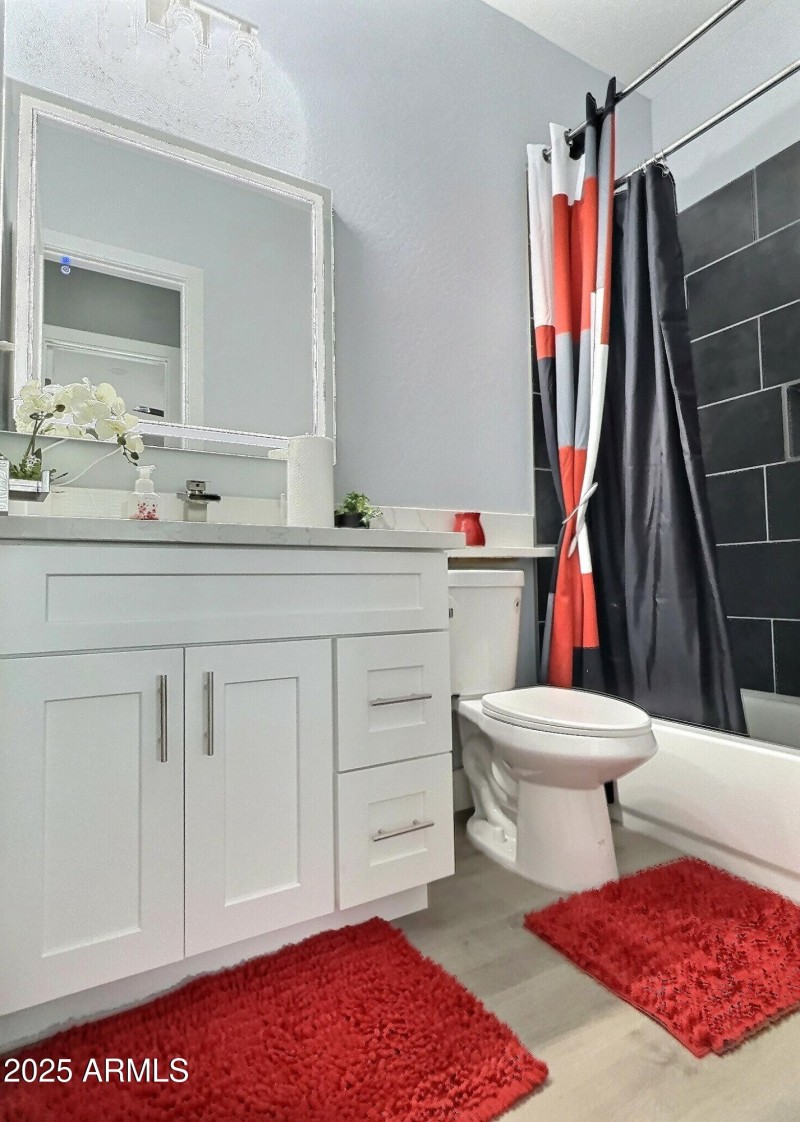 Guest bath 3