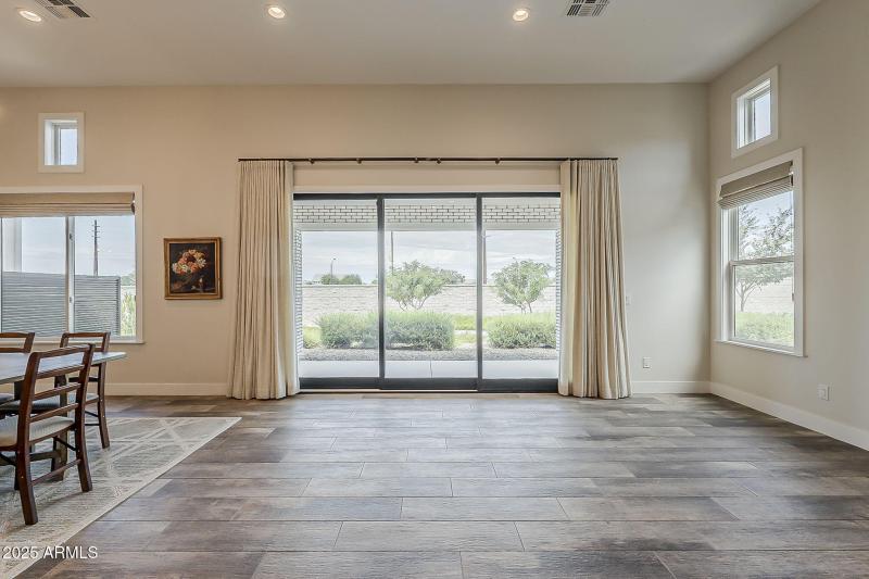 21-web-or-mls-Longhorn-21