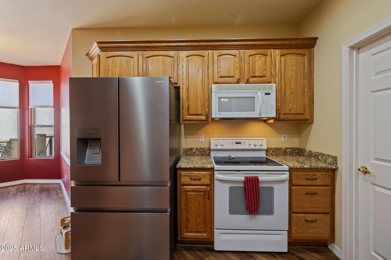 079-Kitchen