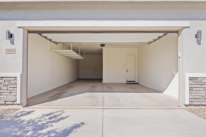 3-Car Tandem Garage