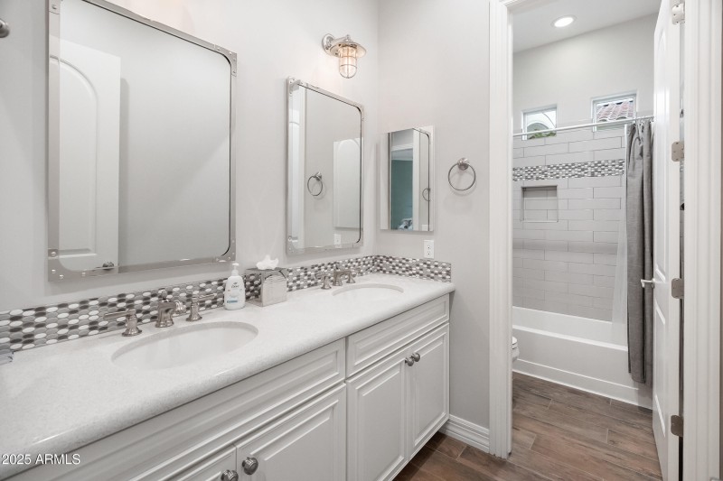 Secondary Bath