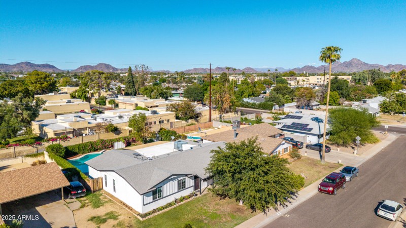 Aerial view of 2116 W keim Dr