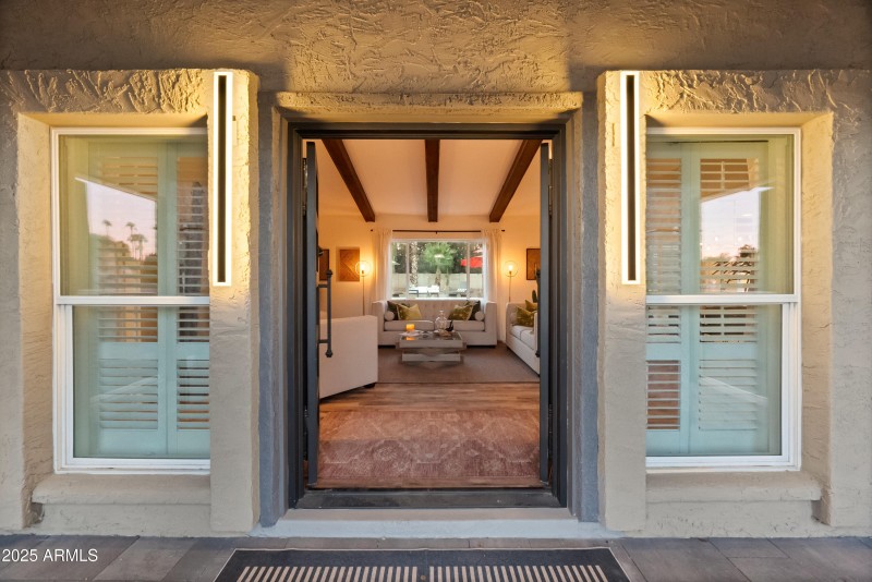 6504 W Corrine Dr (twilight)-11