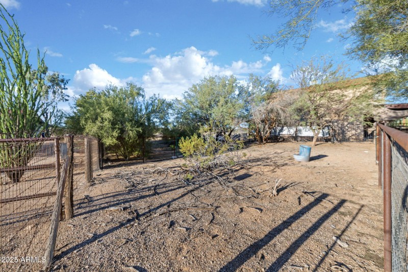 6319 E Lowden Rd Cave Creek - 423