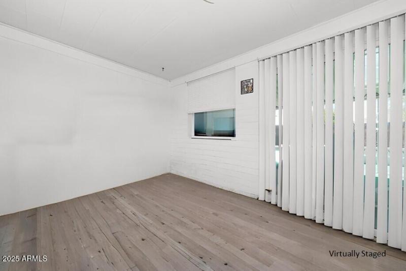11614 N Hagen Virtual furniture removal