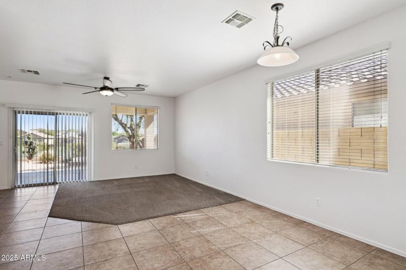 5-web-or-mls-43213-n-vista-hills-dr