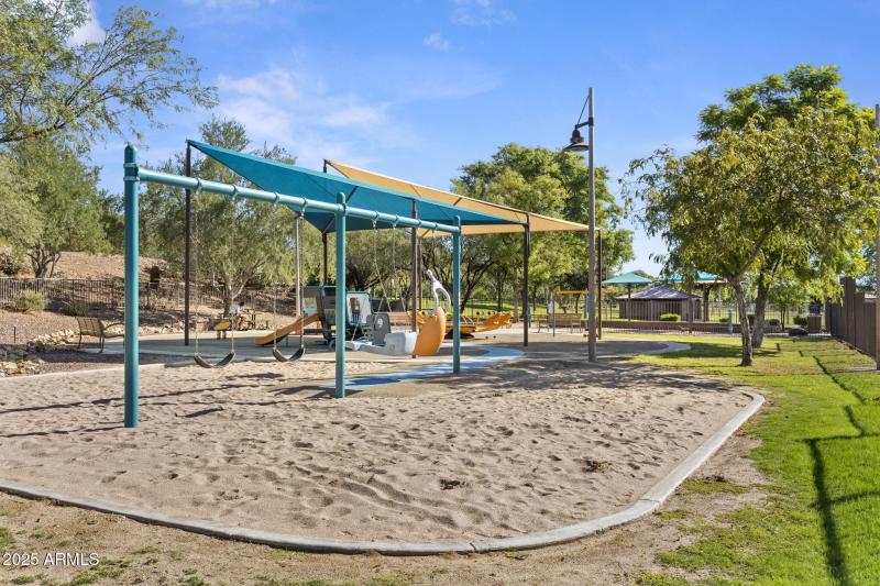 101-web-or-mls-43213-n-vista-hills-dr