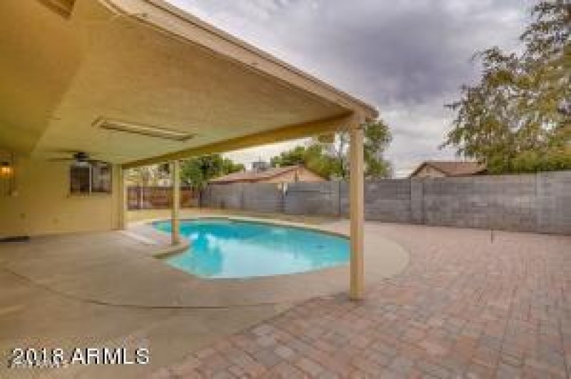 Photo Back Yard