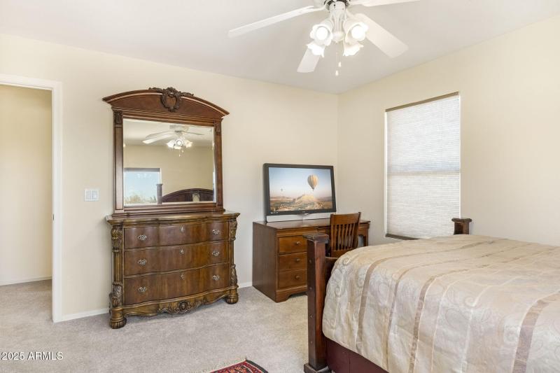 9025 S 6th St Phoenix - 380