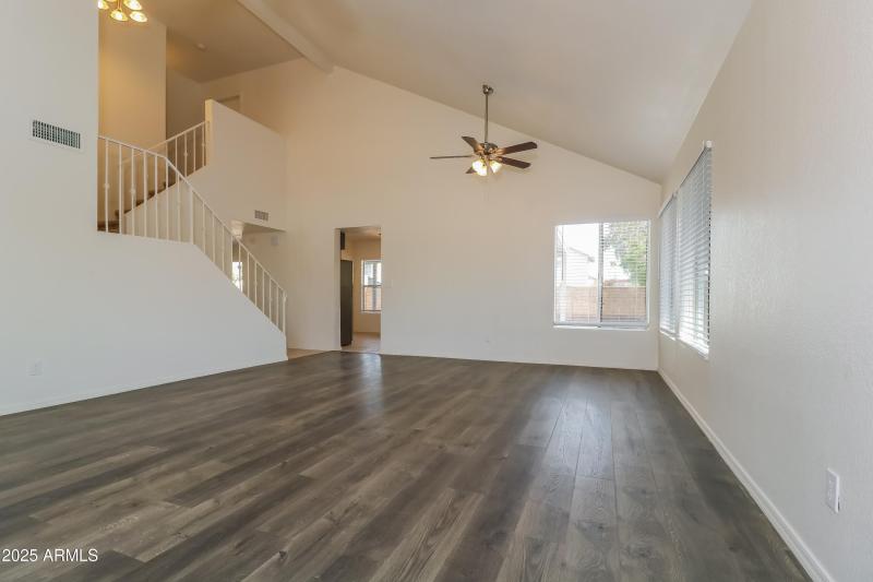 233020-photo-629f71d7a041f