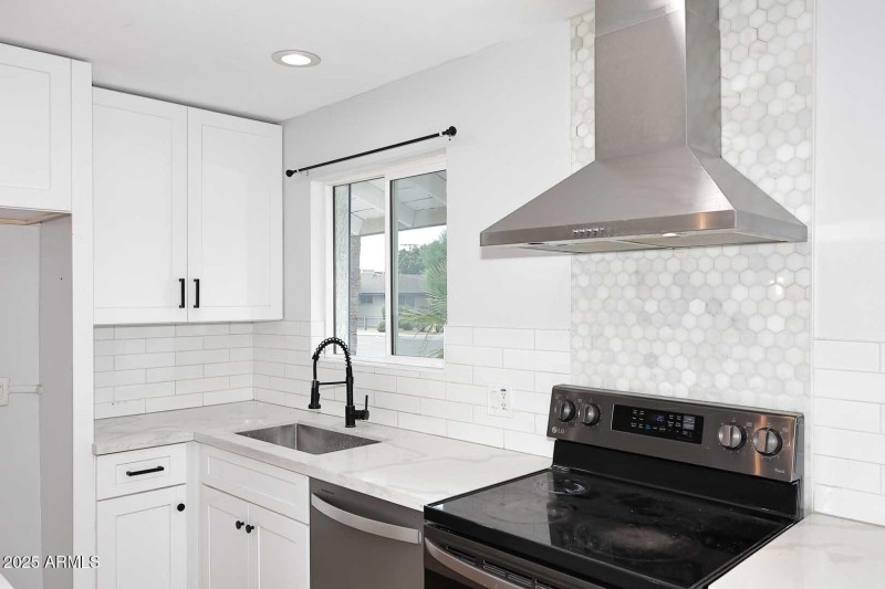 Kitchen-Range