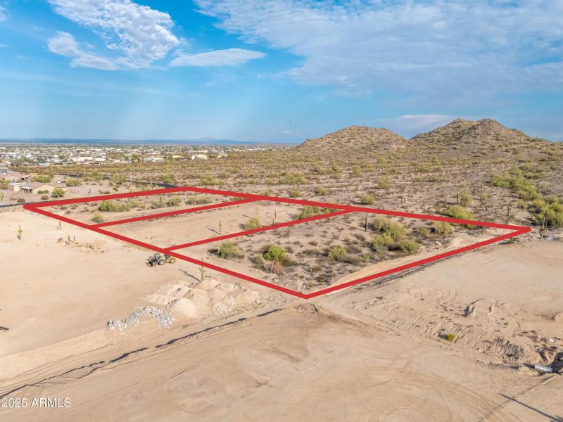 Daylight-Outlines_0016_9.5