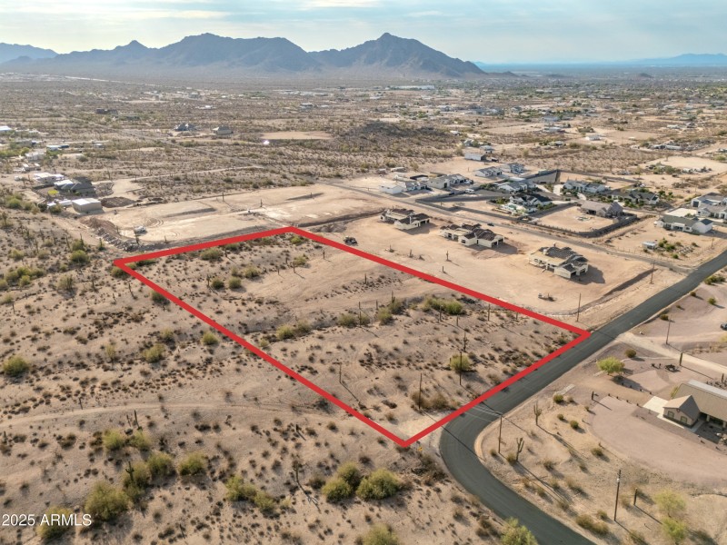 Daylight-Outlines_0001_1