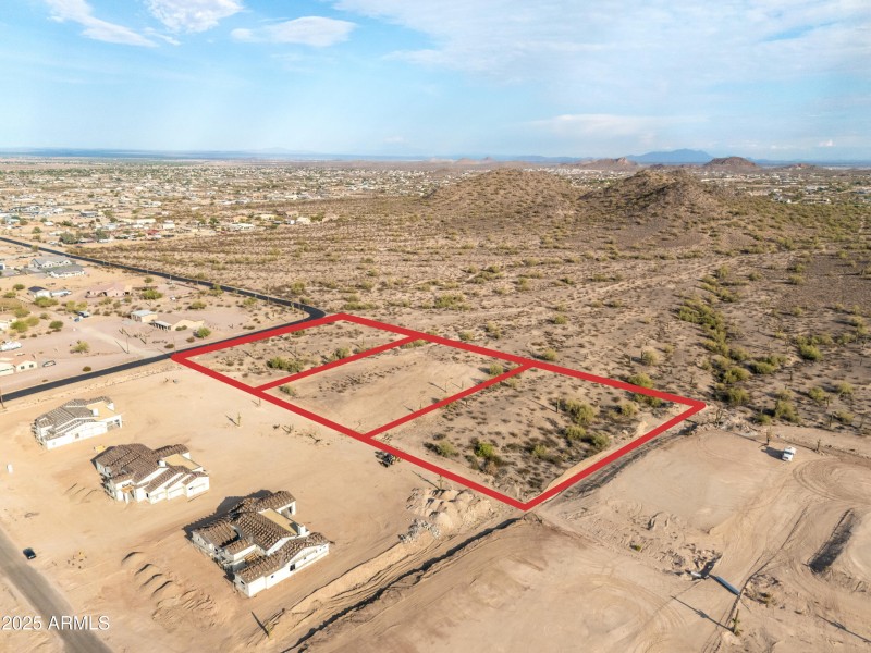 Daylight-Outlines_0014_8.5