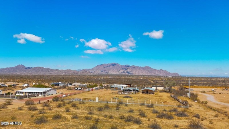 20250914083318976785000000-o