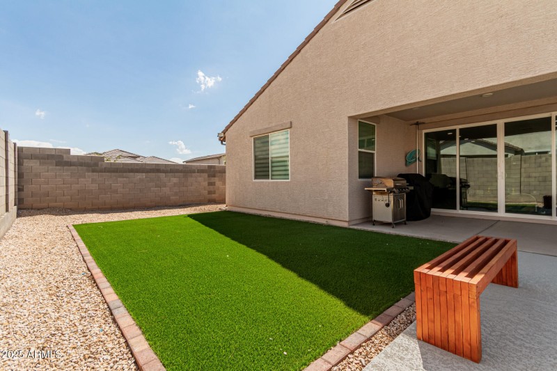 37 - Meadowridge 1194