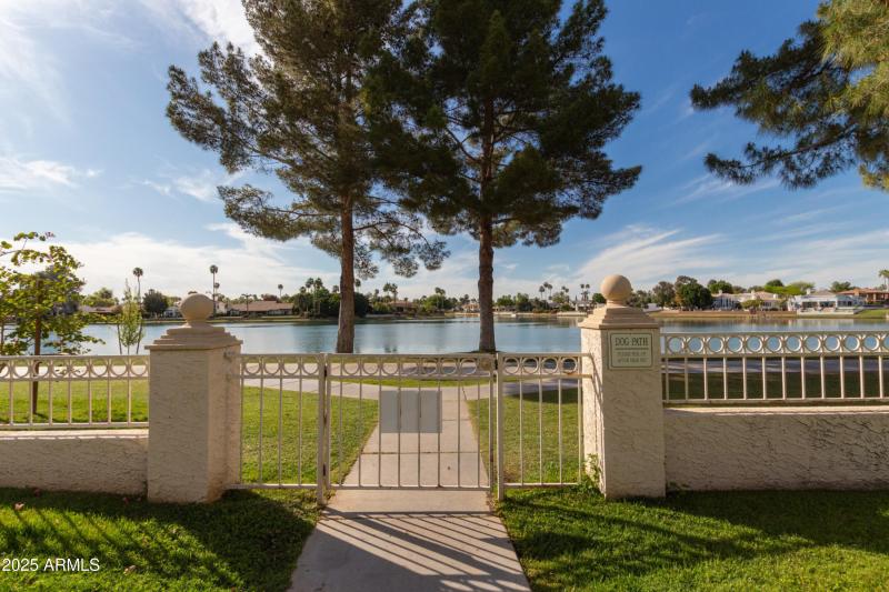 41 - Hayden 8270 #1030