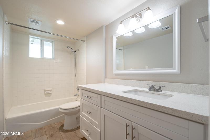 20250924_456-W-Jasper-Dr_15