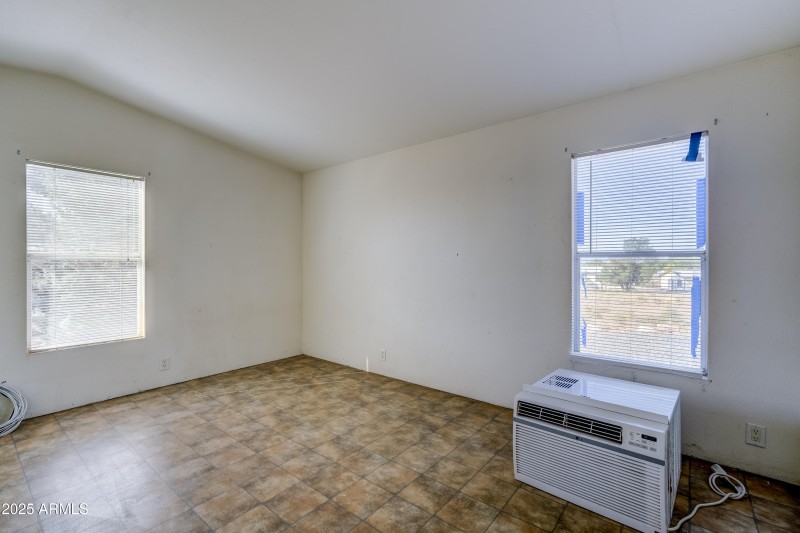 Guest Bedroom 1
