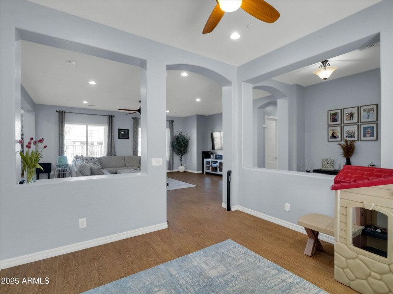 013-21930 E Tierra Grande Court-13